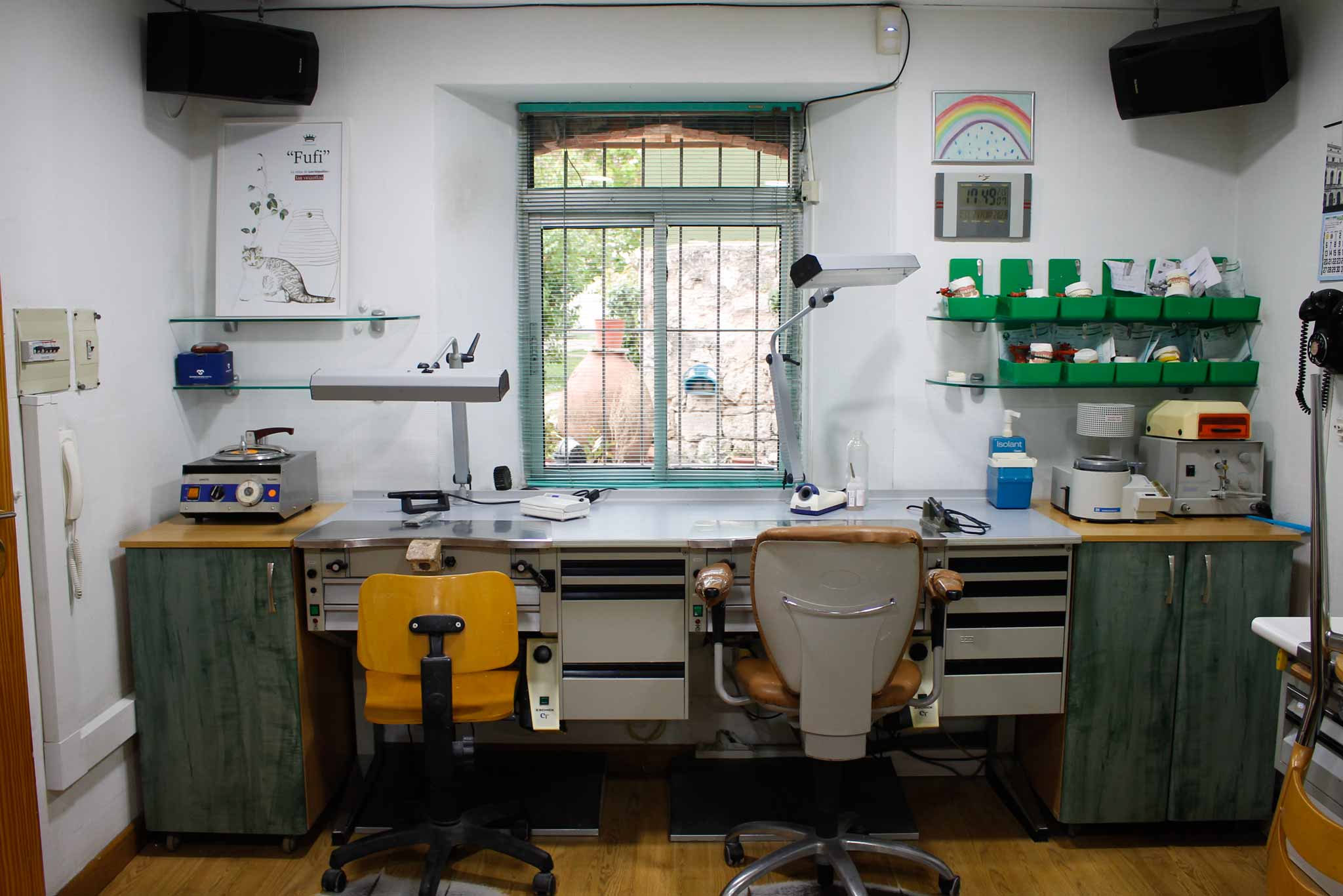 Mesa de trabajo del laboratorio